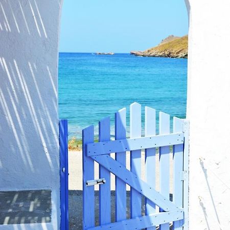 The Charming Beach House, Ideal For 4 To 5 People Ioulis Eksteriør billede