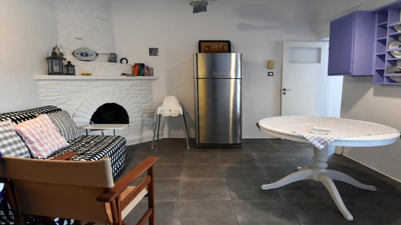 The Charming Beach House, Ideal For 4 To 5 People Ioulis Eksteriør billede