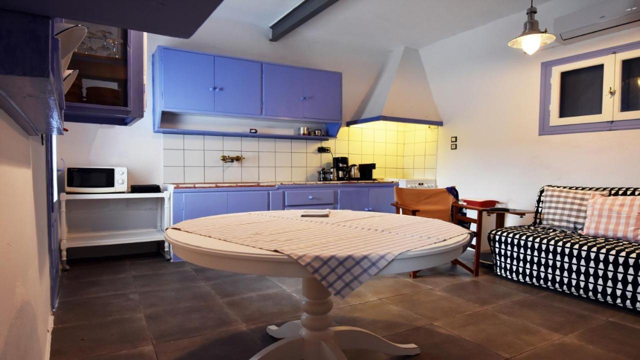 The Charming Beach House, Ideal For 4 To 5 People Ioulis Eksteriør billede