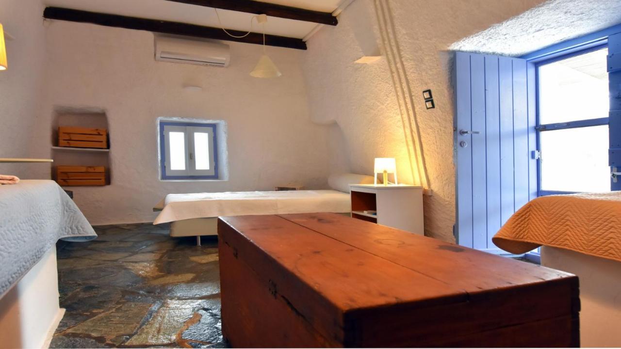 The Charming Beach House, Ideal For 4 To 5 People Ioulis Eksteriør billede